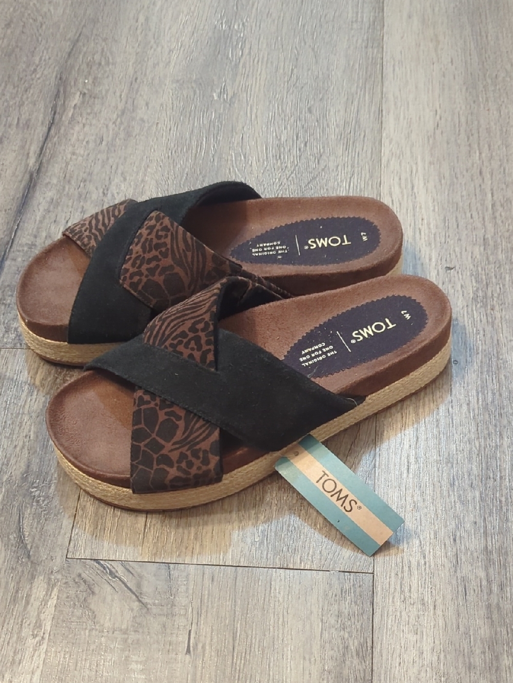 TOMS Women's Black & Brown Leopard Slide Sandals NWT